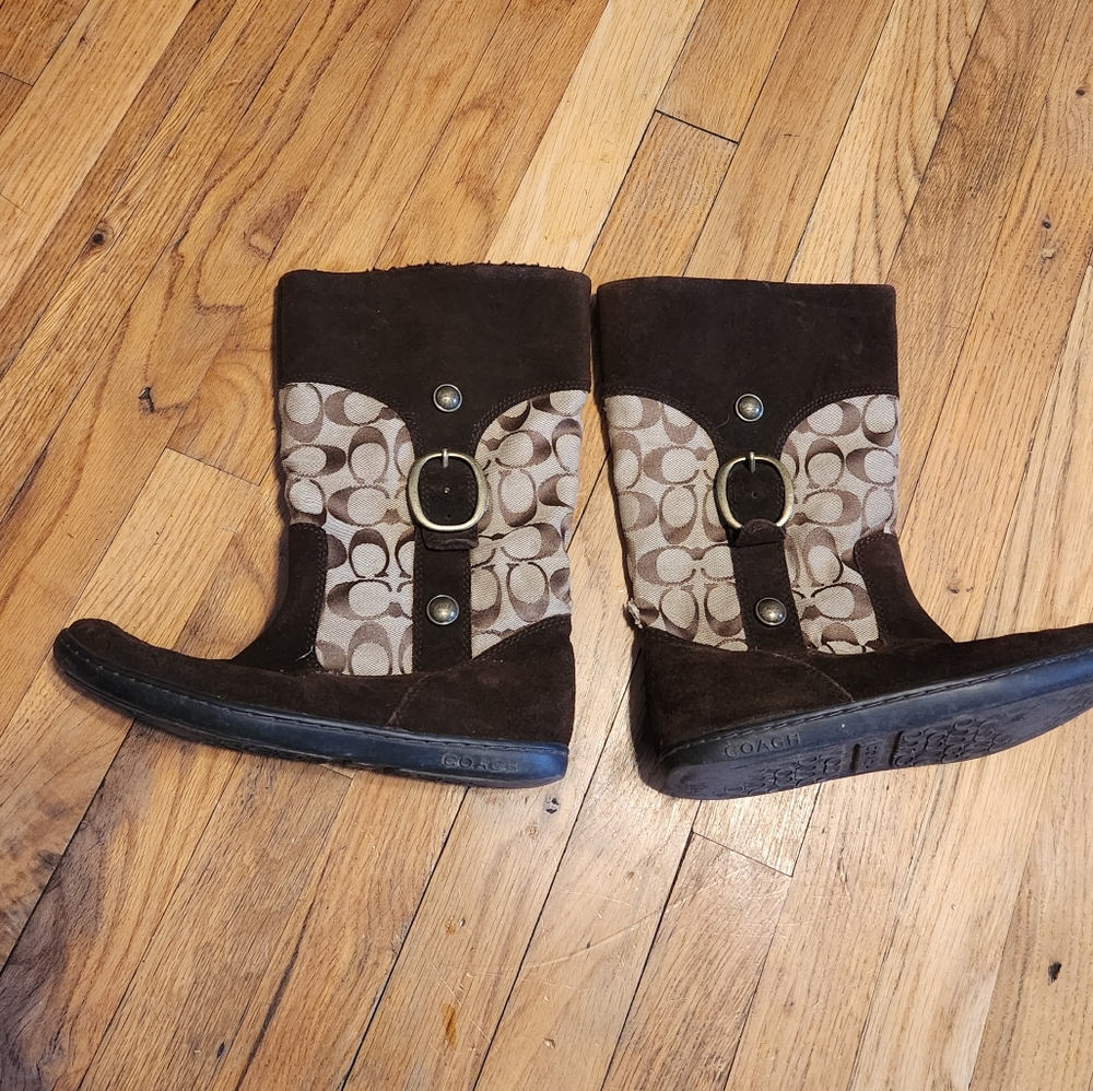 Coach boots